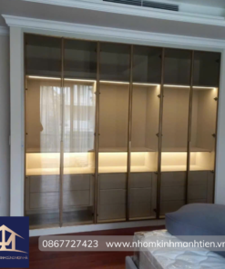 tủ nhôm kính âm tường
