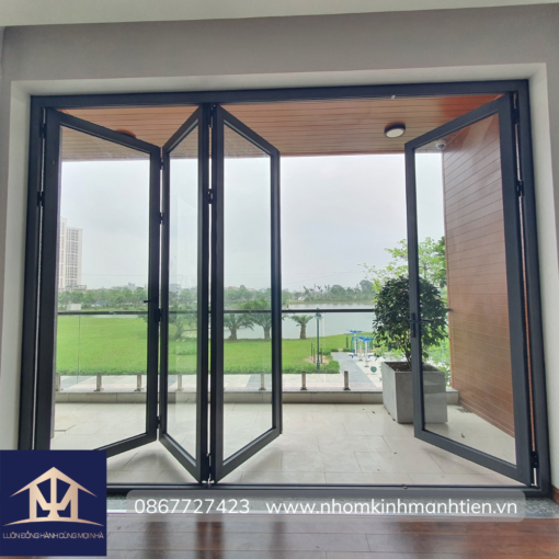 cửa xếp mạnh tiến
