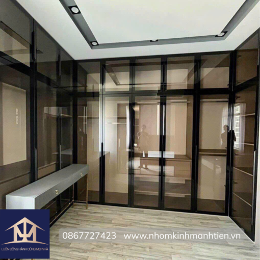 Tủ quần áo nhôm kính âm tường
