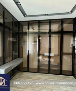 Tủ Kính Trưng Bày Cao Cấp Mạnh Tiến